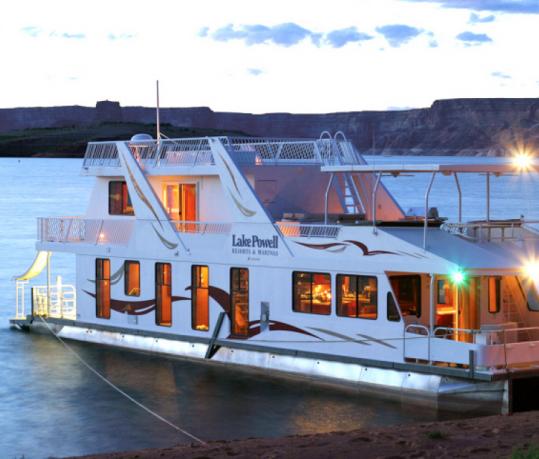 Lake Powell Houseboat Rentals